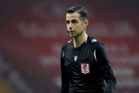 Fenerbahçe-Trabzonspor maçının VAR hakemi Mete Kalkavan düdük asıyor!