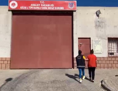 Hatay'da 45 Yil 5 Ay Kesinlesmis Hapis Cezasiyla Aranan Hükümlü Yakalandi