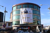 Belediyenin Gider-Gelirlerini Dev Afisle Halka Duyurdu