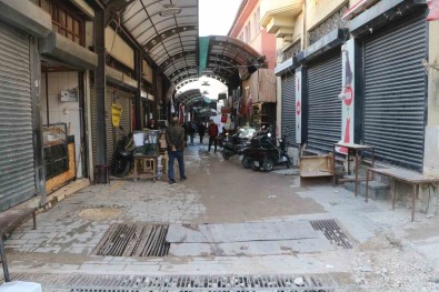 Deprem Bölgesindeki Gençler, 150 Bin TL'lik Evlilik Desteginden Mutlu