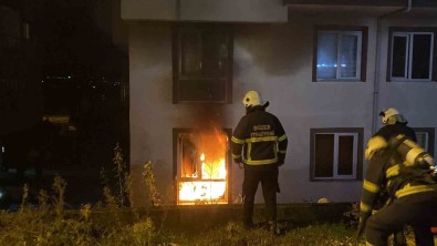 Düzce'de Apartman Dairesinde Yangin Çikti