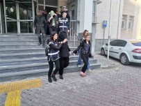 Her Yerde Araniyordu, Bazanin Altinda Çikti