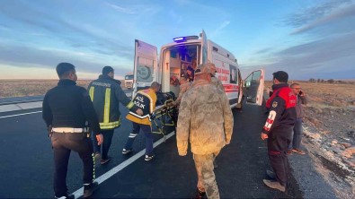 Siverek'te Vinç Sarampole Devrildi Açiklamasi 2 Yarali