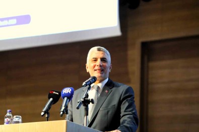 Bakan Bolat'tan Gençlere Basari Için '5T Hedefi'