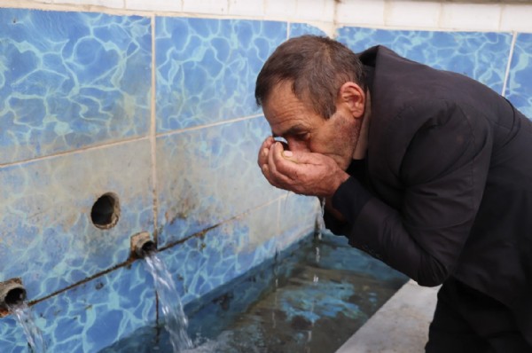 Guatr hastaları bu köye koşuyor: Suyunu içen sağlığına kavuşuyor!