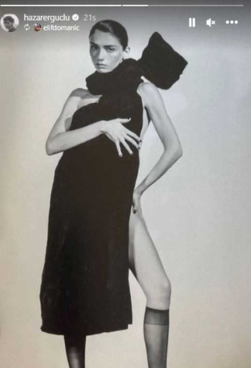 Giyinmeden poz verdi!