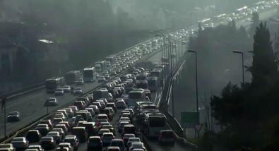 15 Temmuz Sehitler Köprüsü'nde Zincirleme Kaza