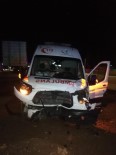 Ambulans Ile Otomobil Çarpisti Açiklamasi 2 Yarali