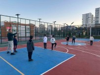 Kayapinar'da 3 Bin 93 Ögrenci Spor Kurslarindan Faydalaniyor