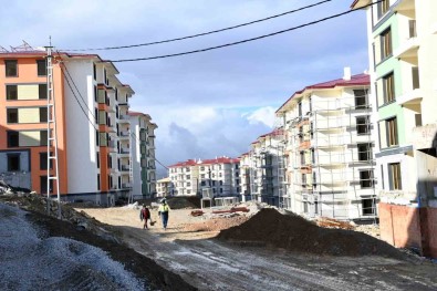 Afsin'e 3 Bin 185 Kalici Konut