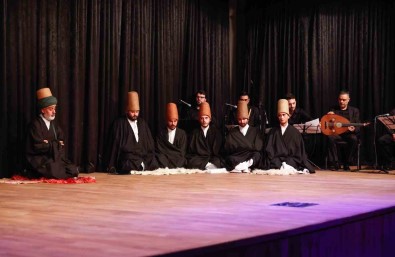 Sincan Belediyesi Vuslatinin 750. Yilinda Hz. Mevlana'yi Andi