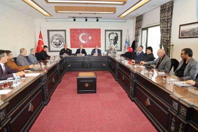 Talas'ta Merkez Muhtarlarla 5 Yilin Degerlendirmesi