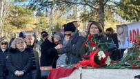 Yarbay Ali Tatar Ölümünün 14. Yilinda Mezari Basinda Anildi