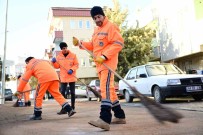Battalgazi Belediyesi Enkaz Sonrasi Temizlik Çalismalarini Araliksiz Sürdürüyor