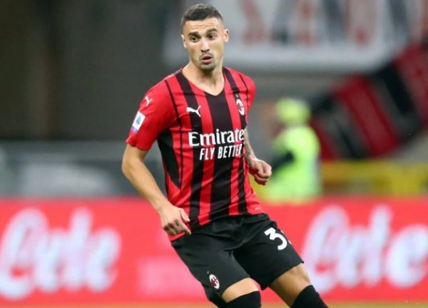 Fenerbahçe teklifi netleştirdi! Krunic sevdasının bedeli belli oldu