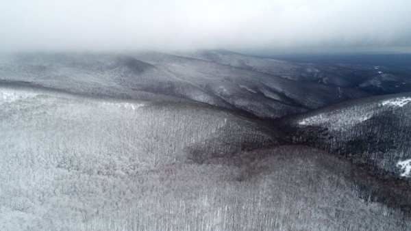 İstanbul'un yanıbaşında şaşırtan görüntü: Göğün en yüksek yerinden dronla kaydedildi