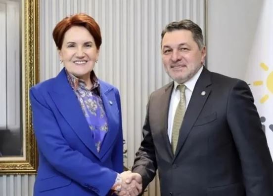 Ekrem İmamoğlu'ndan Meral Akşener'e 'İYİ' kumpas! ‘Müstakil’ diyen! Akşener’in altını boşaltıyor! İşte İYİ Parti'deki iş birliği istifaları