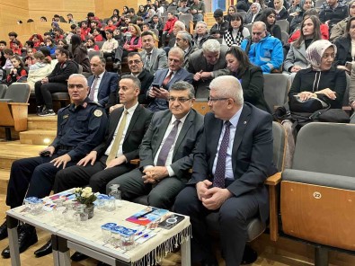 Asik Veysel Sinop'ta Düzenlenen Programla Anildi