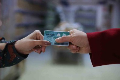 Bu Markette Para Da Kredi Karti Da Geçmiyor