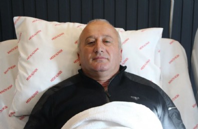 Görme sorunu yaşıyordu! Türkiye’de sağlığına kavuştu: ABD’den getirilen korneayla…