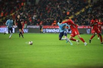 Trendyol Süper Lig Açiklamasi Gaziantep FK Açiklamasi 1 - Adana Demirspor Açiklamasi 0 (Ilk Yari)