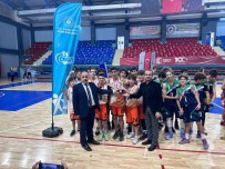 Yildiz Basketbolda Birinci Belli Oldu