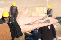 Zerzevan Kalesi'nde 1800 Yillik Ameliyat Aleti Bulundu