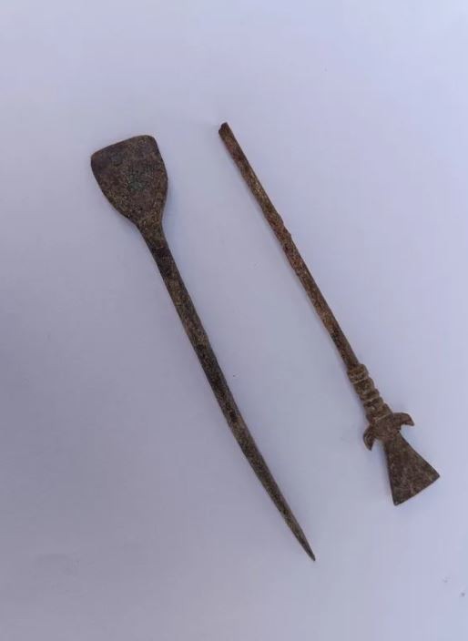 Bin 800 yıllık ameliyat aletleri bulundu