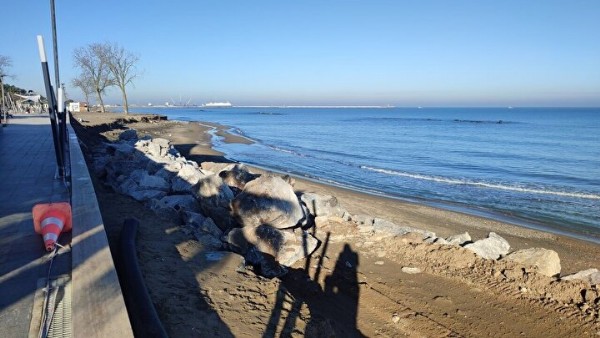 Bölgeyi parça parça yutuyor: Karadeniz'de büyük tehlike