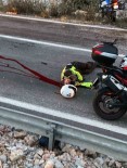 Bariyerlere Çarpan Motosiklet Sürücüsü Agir Yaralandi