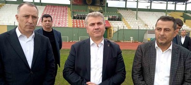 Edremit'e 500 Kisilik Tribün Kazandirildi