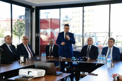 Hakan Usta Açiklamasi 'Sehir Hastanesi Insallah Subat 2025'De Hizmet Vermeye Baslayacak'