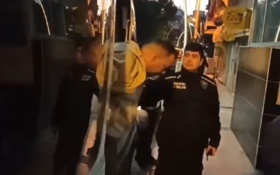 Izmir'de Kaçak Suçlulara Sok Operasyon Açiklamasi 5 Gözalti