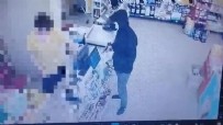 Markete girip havaya ateş etti... Korku dolu anlar yaşayan kasiyer paraları teslim etti