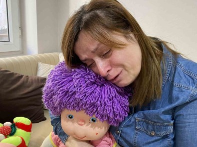 2 Kadinin Aci Çaresizligi