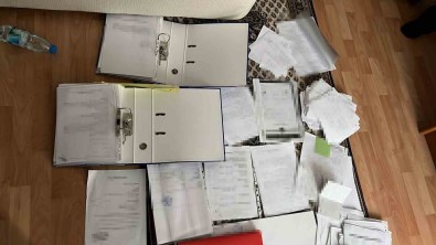 Izmir'de Vurgun Çetesine Operasyonda 5 Tutuklama