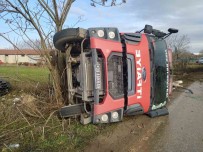 Kazaya Giden Itfaiyeciler Kaza Yapti Açiklamasi 2 Yarali
