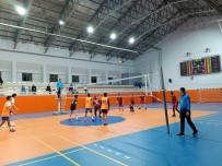 Yurtlar Arasi Voleybol Turnuvasi'nin Sampiyonu Belli Oldu