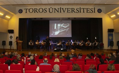 Asik Veysel Mersin'de Türküleriyle Anildi