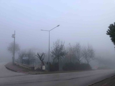 Bilecik'te Sabah Saatlerinde Sis Etkili Oldu