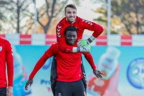 2 Dönem Transfer Yasagi Alan Samsunspor, Kiralik 15 Oyuncusunu Kadroya Çagirabilir