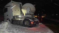 Ilgaz Dagi'nda Yogun Kar Yagisi Açiklamasi Kar Kalinligi 10 Santimetreyi Asti