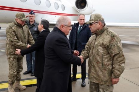 Bakan Güler, Irak sınır hattına gitti!