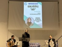 Kütahya'da Lise Ögrencisinden, 'Genç Gözüyle Mehmet Akif' Isimli Konferans