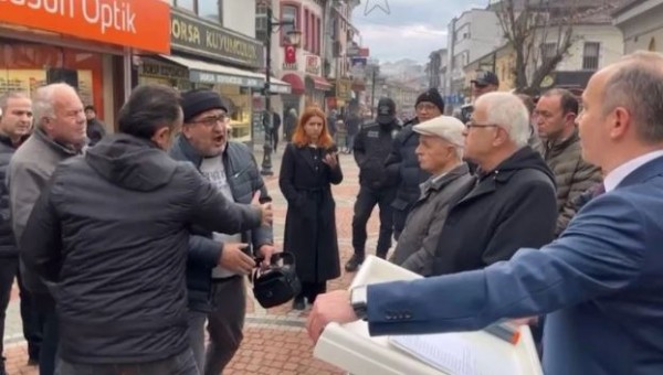 Bartın'da CHP'li başkana vatandaştan tepki: CHP, DEM Parti'den medet umuyor