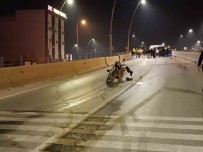 Üst Geçitte Cip Ile Motosiklet Çarpisti Açiklamasi 2 Ölü