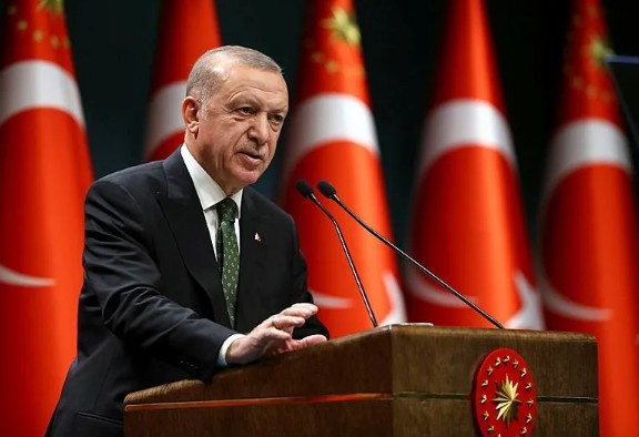 Başkan Erdoğan'ın yoğun 2023 diplomasisi: 15 ülkeye 21 ziyarette bulundu, 7 zirveye katıldı