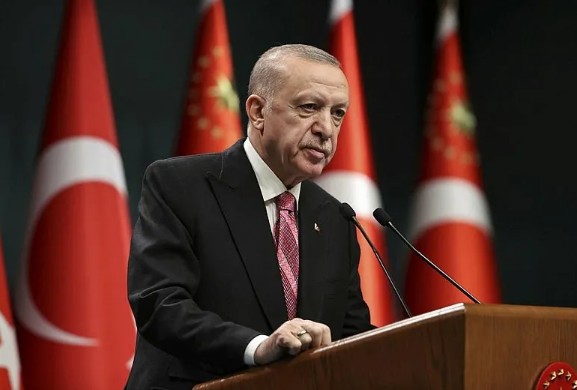 Başkan Erdoğan'ın yoğun 2023 diplomasisi: 15 ülkeye 21 ziyarette bulundu, 7 zirveye katıldı