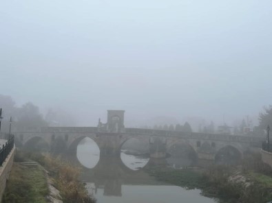 Babaeski'de Sis Etkili Oldu