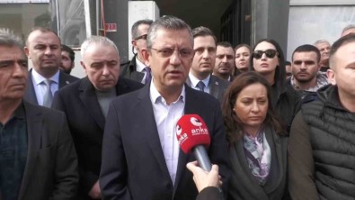 CHP Genel Baskani Özel Memleketi Manisa'da Sehit Ailesini Ziyaret Etti